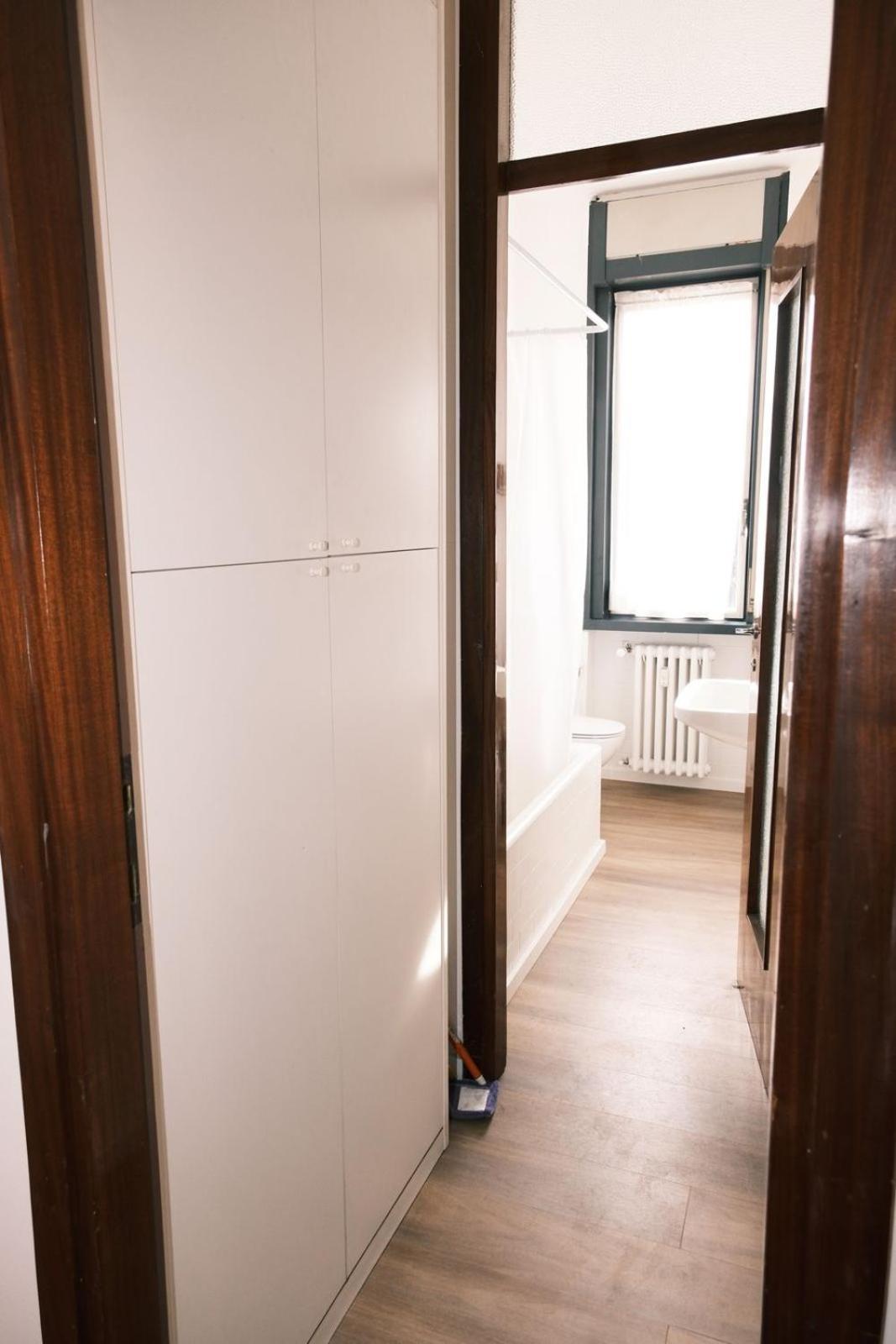 Studio With Lake And Montains Views Free Parking Luino Esterno foto