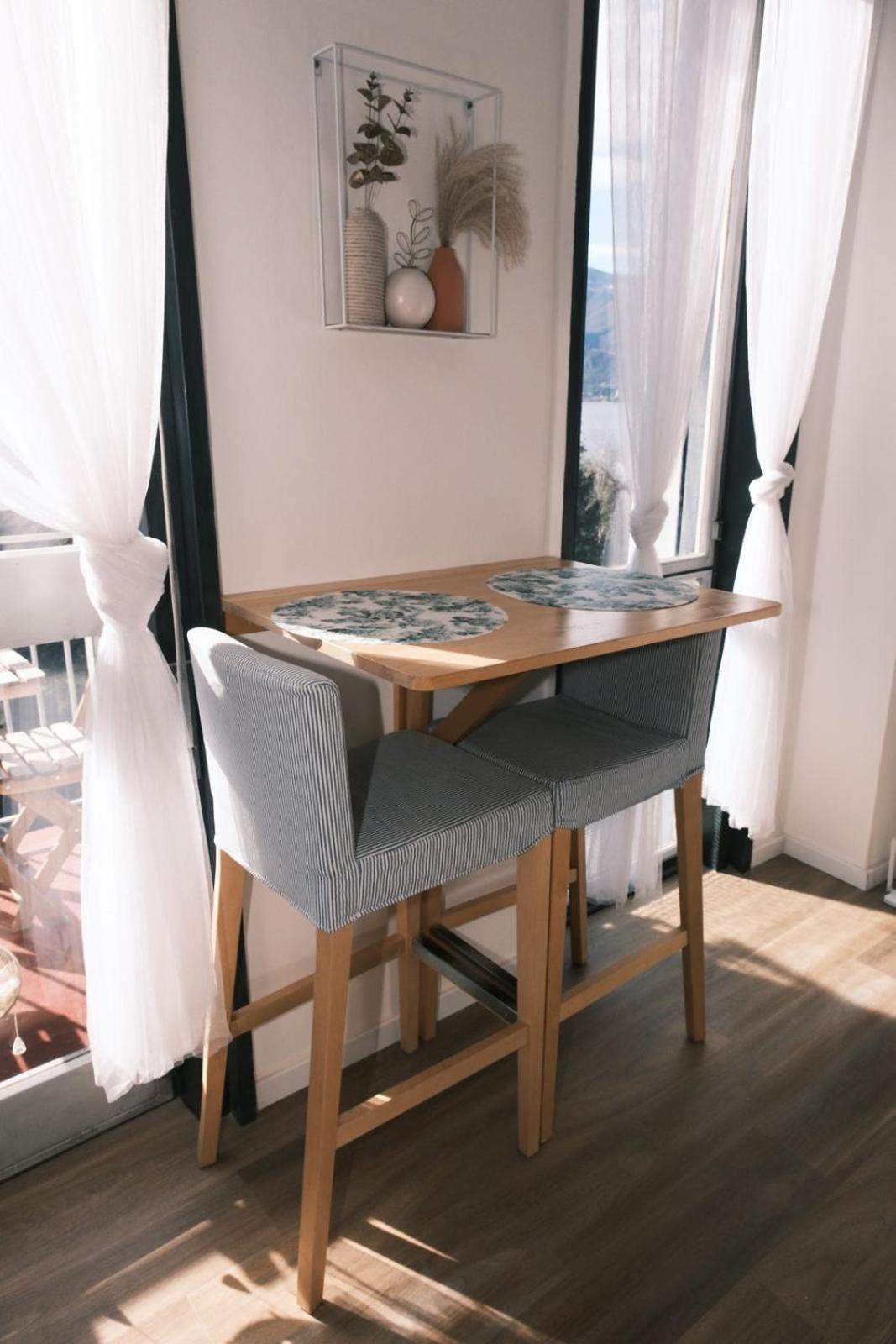 Studio With Lake And Montains Views Free Parking Luino Esterno foto